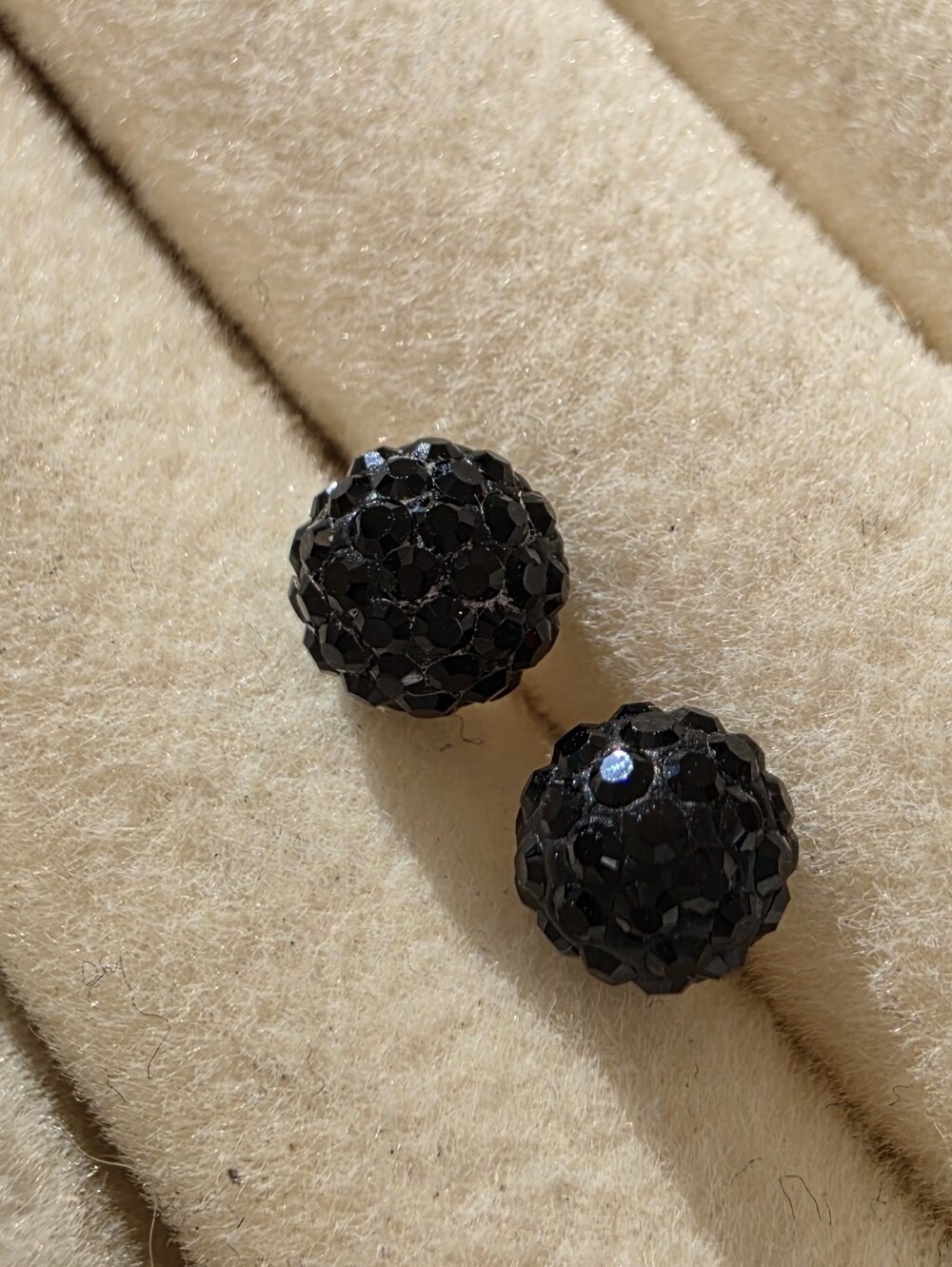 925 Sterling Silver Black Crystal Pavé Disco Ball Stud Earrings • 0.69g